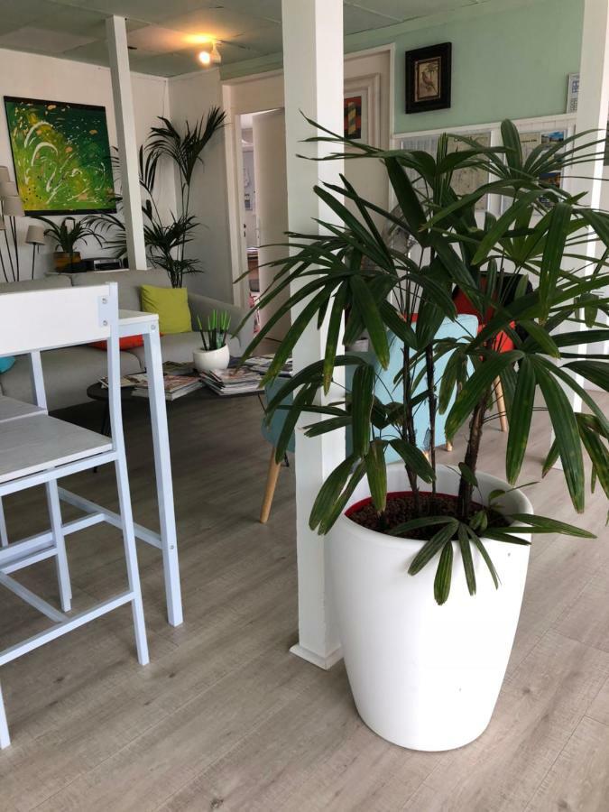 קסטרה Le 81 Hotel מראה חיצוני תמונה