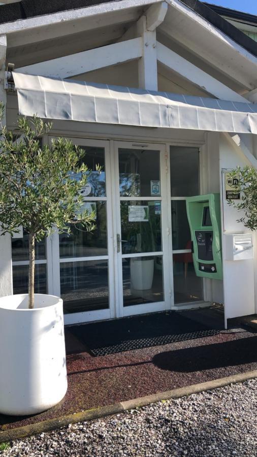 קסטרה Le 81 Hotel מראה חיצוני תמונה