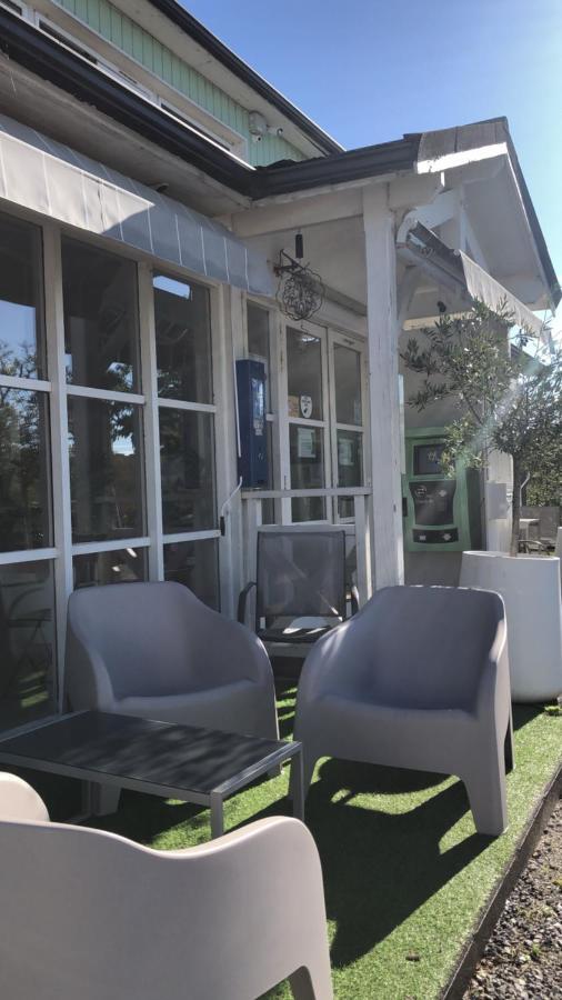 קסטרה Le 81 Hotel מראה חיצוני תמונה